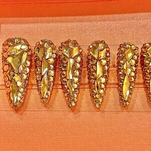 Press on acrylic handmade nails